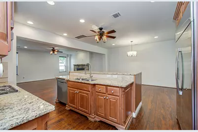 6621 N Main Street, Houston, TX 77009 - Photo 13