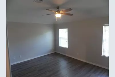 13211 Ambrosa Drive, Houston, TX 77044 - Photo 5