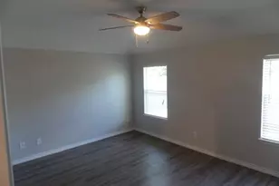 13211 Ambrosa Dr, Houston, TX 77044 - Photo 5