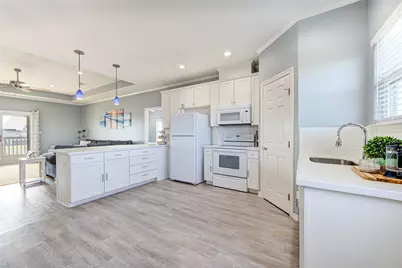14110 Miramar Drive, Galveston, TX 77554 - Photo 21