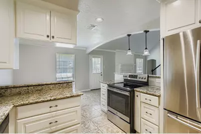 3513 E Bayou Drive, Shoreacres, TX 77571 - Photo 9