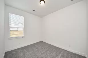 9519 Chateau Hill Dr, Manvel, TX 77578 - Photo 23