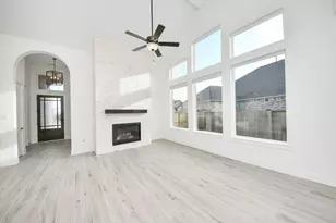 9519 Chateau Hill Dr, Manvel, TX 77578 - Photo 9