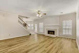 14 S Duskwood Pl, The Woodlands, TX 77381 - Photo 9