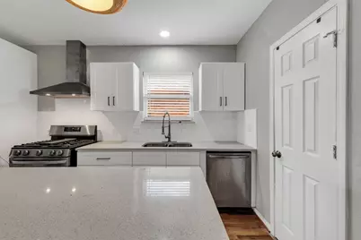6739 Avenue O, Houston, TX 77011 - Photo 11