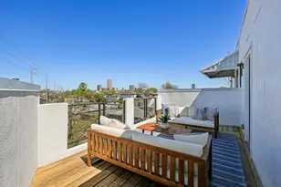 1771 Michigan St, Houston, TX 77006 - Photo 1