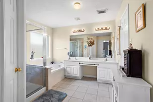 2117 Laughing Gull Ln, League City, TX 77573 - Photo 11