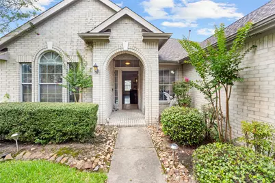 2117 Laughing Gull Lane, League City, TX 77573 - Photo 1
