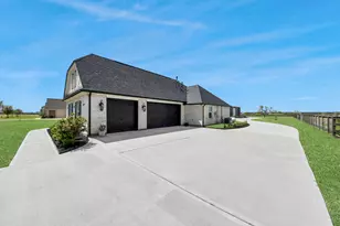 7723 Stratford Hall Dr, Rosharon, TX 77583 - Photo 5