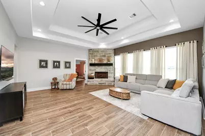 7723 Stratford Hall Drive, Rosharon, TX 77583 - Photo 23