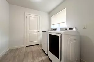 11831 Briar Forest Dr, Houston, TX 77077 - Photo 19