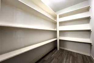 11831 Briar Forest Dr, Houston, TX 77077 - Photo 9