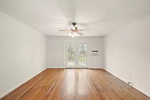 7502 Ley Rd, Houston, TX 77028 - Photo 15