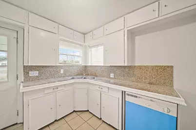 7502 Ley Road, Houston, TX 77028 - Photo 25