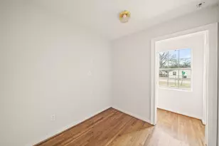 7502 Ley Rd, Houston, TX 77028 - Photo 33