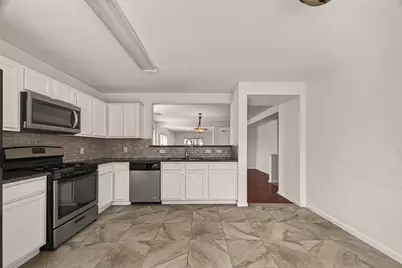 4719 Silver Spruce Lane, Friendswood, TX 77546 - Photo 17