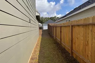16411 Valerie Marie Pl, Conroe, TX 77306 - Photo 29