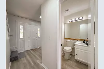 9515 Secretariat Drive, Houston, TX 77065 - Photo 9