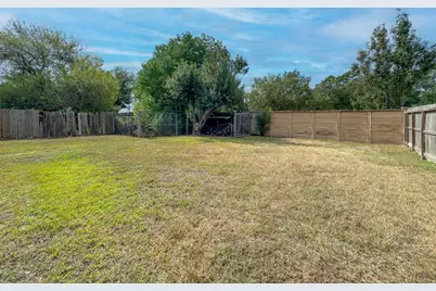 9515 Secretariat Drive, Houston, TX 77065 - Photo 27