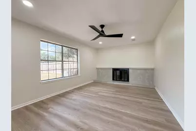 9515 Secretariat Drive, Houston, TX 77065 - Photo 25