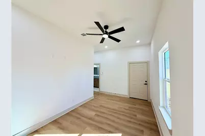 4214 Clover Street, Houston, TX 77051 - Photo 27