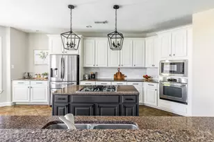 28010 Fulshear Plantation Ct, Fulshear, TX 77441 - Photo 13