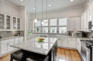 2616 Madeline Grove Dr, Houston, TX 77008 - Photo 15