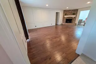 11807 Highgrove Dr, Houston, TX 77077 - Photo 9