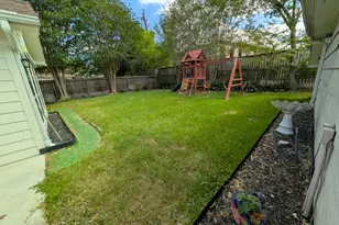 11807 Highgrove Dr, Houston, TX 77077 - Photo 35