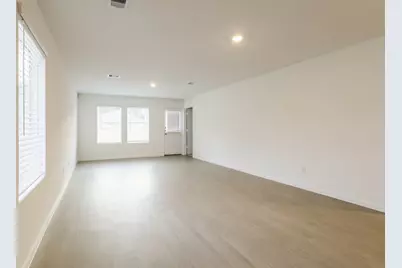 605 Craven Street, Conroe, TX 77316 - Photo 5