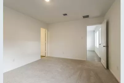 605 Craven Street, Conroe, TX 77316 - Photo 9