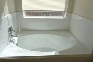 15627 Kippers Dr, Houston, TX 77014 - Photo 7