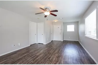 1523 Nichole Woods Drive, Houston, TX 77047 - Photo 3