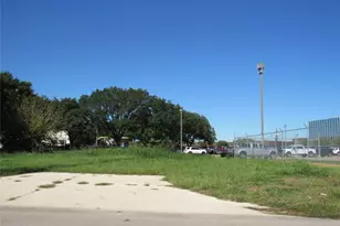 3735 Red Bluff Rd, Pasadena, TX 77503 - Photo 1