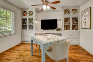 3007 Freshmeadows Dr, Houston, TX 77063 - Photo 13