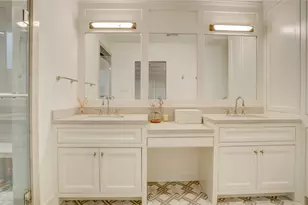 3007 Freshmeadows Dr, Houston, TX 77063 - Photo 17