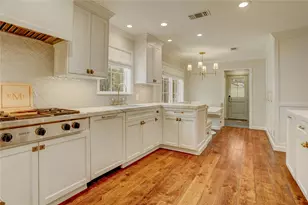 3007 Freshmeadows Dr, Houston, TX 77063 - Photo 11