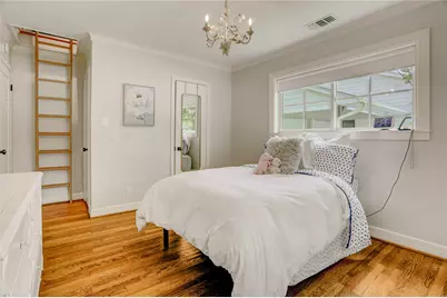 3007 Freshmeadows Drive, Houston, TX 77063 - Photo 19
