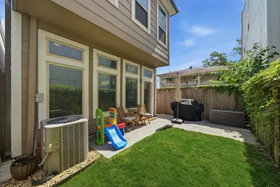 1905 Shearn Street #A, Houston, TX 77007 - Photo 27