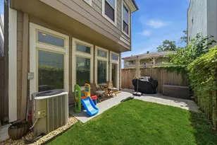 1905 Shearn St, Houston, TX 77007 - Photo 27
