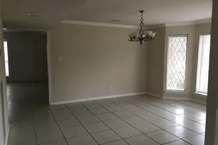 16218 Champion Dr, Spring, TX 77379 - Photo 5