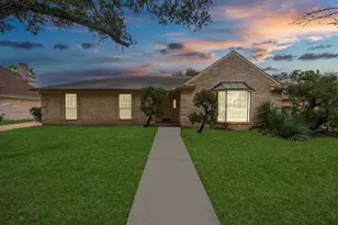 8006 Oakington Dr, Houston, TX 77071 - Photo 45