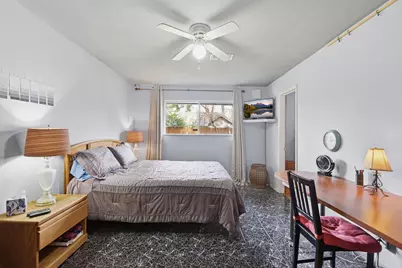 5622 Sheraton Oaks Drive, Houston, TX 77091 - Photo 37