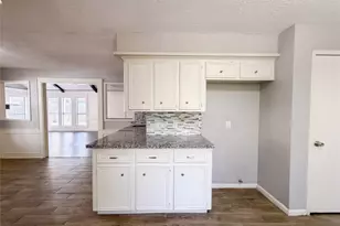 17810 Asphodel Ln, Spring, TX 77379 - Photo 11