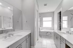 8409 Hempstead Rd, Houston, TX 77008 - Photo 25