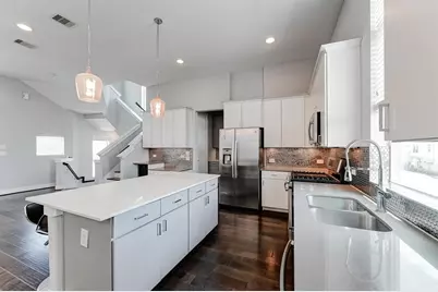 8409 Hempstead Road #A, Houston, TX 77008 - Photo 17