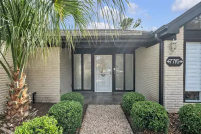 7715 Coachwood Drive, Houston, TX 77071 - Photo 3