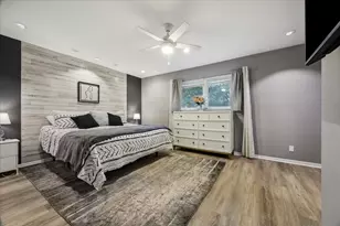 311 Forest Lake Dr, Taylor Lake Village, TX 77586 - Photo 13