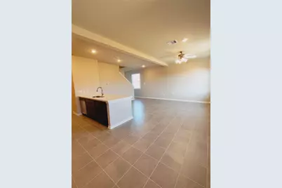 1375 Mixander Way, La Porte, TX 77571 - Photo 5