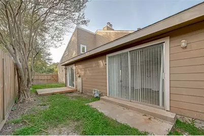 12111 Poulson Drive, Houston, TX 77031 - Photo 33